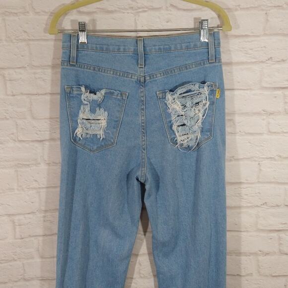 A Vibrant MIU Light Wash High Rise Waist Distressed Ripped Blue Denim Jeans 7 27 - Picture 6 of 10